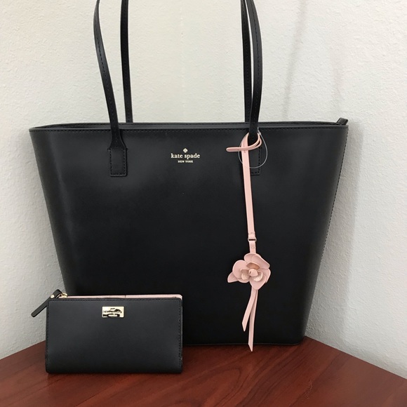 kate spade Handbags - Sale ❗️Kate Spade Bag Set